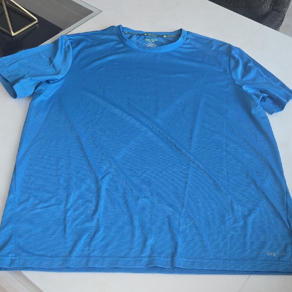 Tek Gear Men's Blue Short Sleeve Tee
